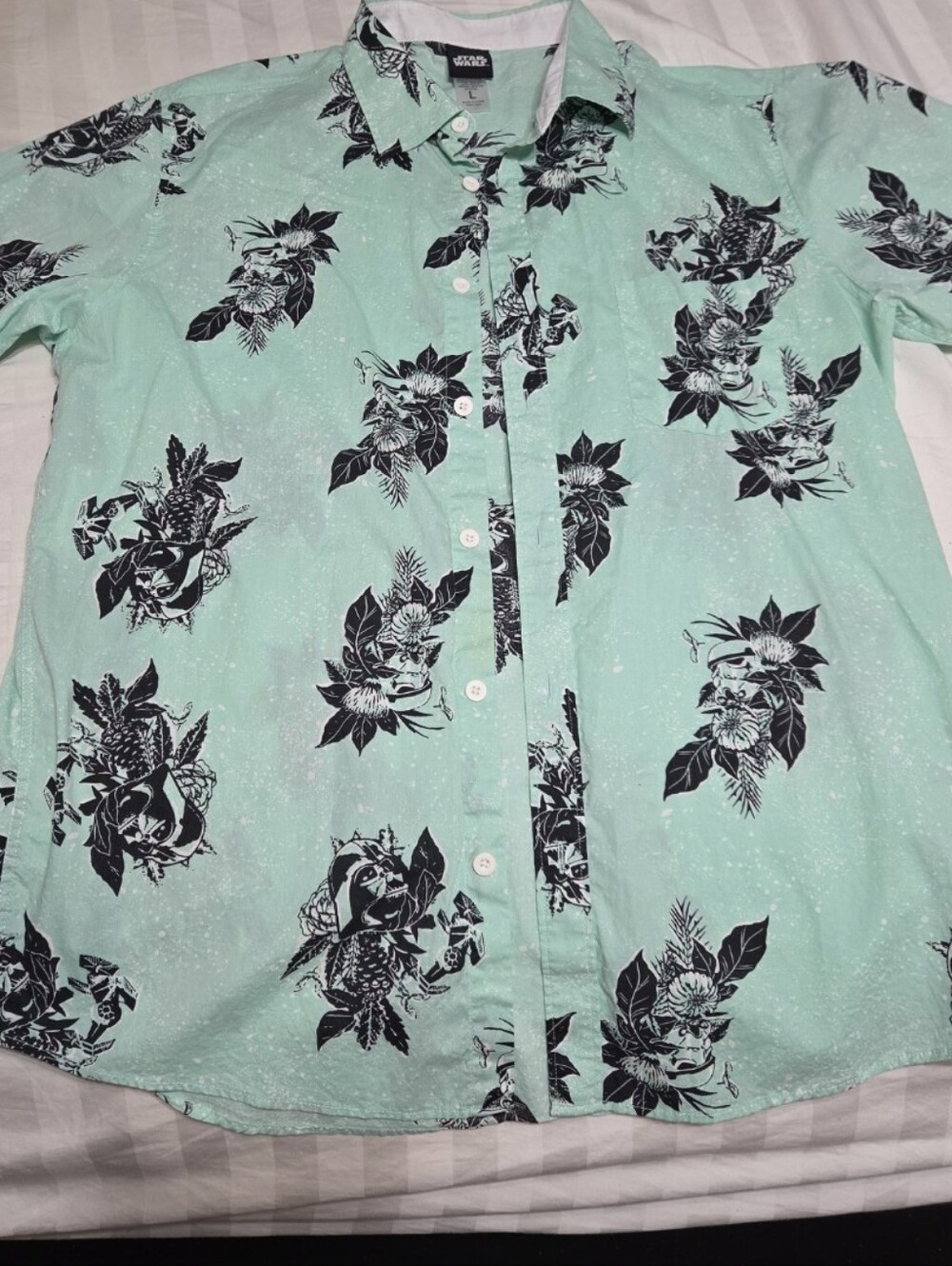 Star Wars Mint Green Short-Sleeve Floral Button-Down Shirt